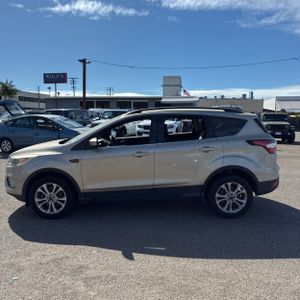FORD ESCAPE SE - 3