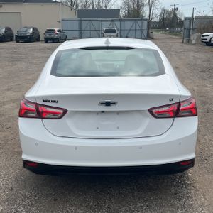 CHEVROLET MALIBU 1LT - 7