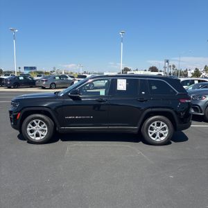 2023 JEEP GRAND CHEROKEE LIMITED photo 3