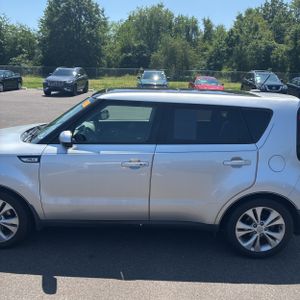 صورة 4 لـ 2016 KIA SOUL +