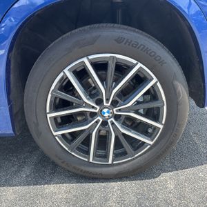 2025 BMW X1 XDRIVE28I — миниатюра 18