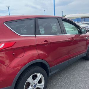 FORD ESCAPE SE - 9
