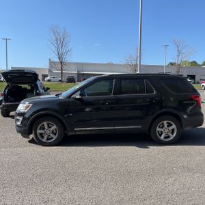 FORD EXPLORER XLT - 3