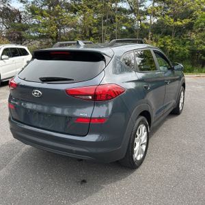 HYUNDAI TUCSON - 8