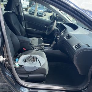 صورة مصغرة 32 لـ 2015 Honda CIVIC LX
