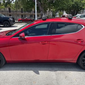 MAZDA MAZDA3 HATCHBACK PREMIUM - 4