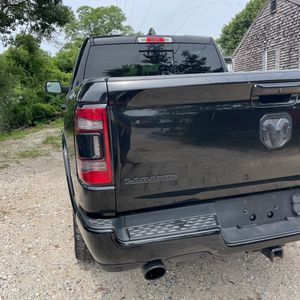 صورة مصغرة 55 لـ 2019 RAM 1500 LARAMIE