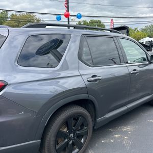 صورة 9 لـ 2025 Honda PILOT BLACK EDITION