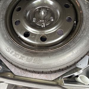 2012 Lincoln MKX BASE thumbnail 43