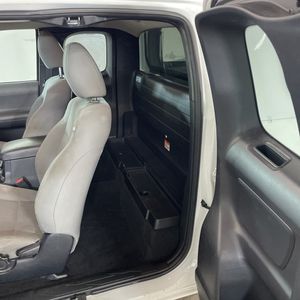 2019 Toyota TACOMA SR 缩略图 34