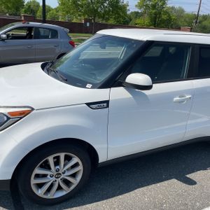 KIA SOUL + - 2