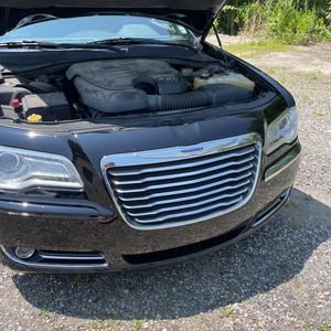2013 Chrysler 300 MOTOWN — миниатюра 71
