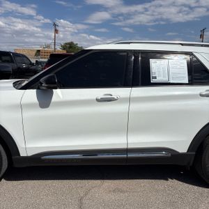 FORD EXPLORER LIMITED - 4