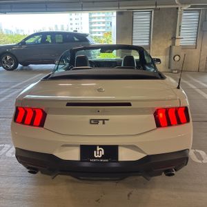 صورة 7 لـ 2024 FORD MUSTANG GT PREMIUM