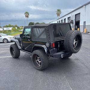 صورة 5 لـ 2015 JEEP WRANGLER SAHARA