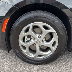 صورة مصغرة 17 لـ 2023 Chrysler PACIFICA LIMITED