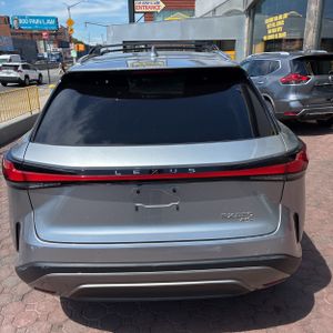 صورة 6 لـ 2023 Lexus RX 350 PREMIUM