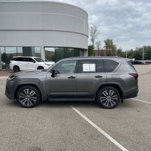 LEXUS LX 600 LUXURY - 3