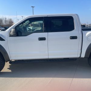 FORD F-150 RAPTOR - 4