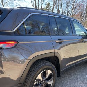 JEEP GRAND CHEROKEE 4XE - 9