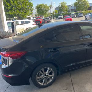 HYUNDAI ELANTRA SEL - 9