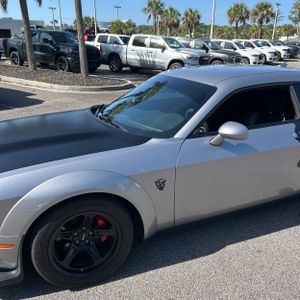 DODGE CHALLENGER SRT DEMON - 2