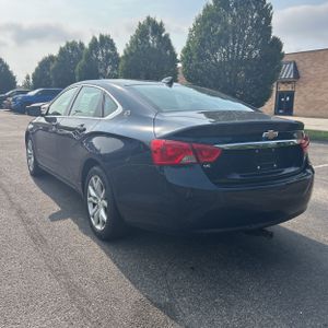 2017 Chevrolet IMPALA LT 照片 5