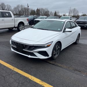 HYUNDAI ELANTRA SEL - 1