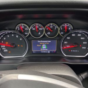 2020 Chevrolet SILVERADO 1500 LT — миниатюра 39