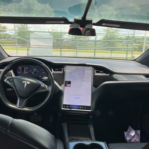 2018 Tesla MODEL X 75D 缩略图 36