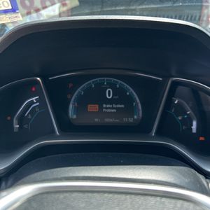 2018 Honda CIVIC EX — миниатюра 39