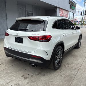 MERCEDES-BENZ GLA-CLASS AMG - 6