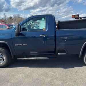CHEVROLET SILVERADO 2500HD WORK TRUCK - 4