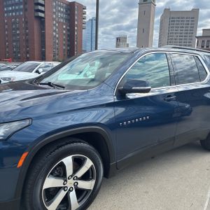 CHEVROLET TRAVERSE LT LEATHER - 2