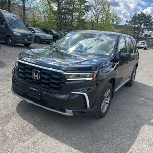 HONDA PILOT EX-L W/REAR CAPTAIN'S CHAIRS - 1