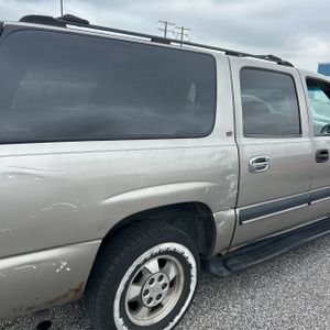 صورة 9 لـ 2002 Chevrolet SUBURBAN 1500 LS