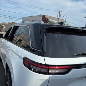 JEEP GRAND CHEROKEE SUMMIT RESERVE - 6