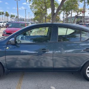 NISSAN VERSA 1.6 S+ - 4