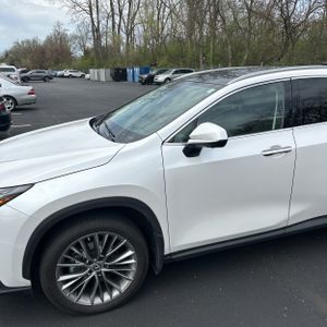 LEXUS NX 350H LUXURY - 2