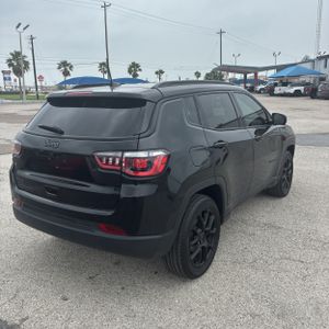 JEEP COMPASS LATITUDE 4X4 - 8