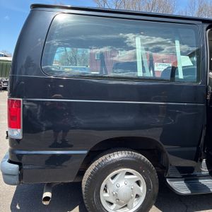 FORD E-SERIES E-150 XL - 9