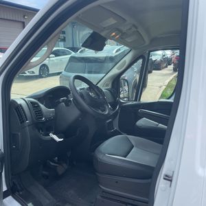 2025 RAM PROMASTER 2500 TRADESMAN — миниатюра 28