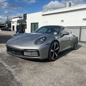 Porsche 911 Carrera - 1