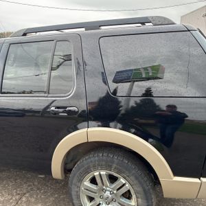FORD EXPLORER EDDIE BAUER - 6