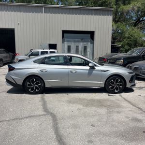 HYUNDAI SONATA SEL - 10