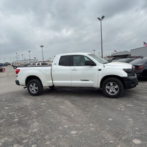TOYOTA TUNDRA - 10