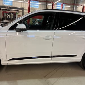 AUDI Q7 PREMIUM PLUS - 4