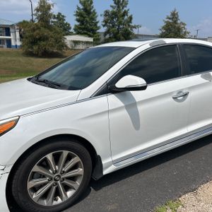 صورة 2 لـ 2017 Hyundai SONATA LIMITED