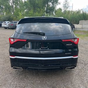 صورة 7 لـ 2024 Acura MDX PLATINUM ELITE