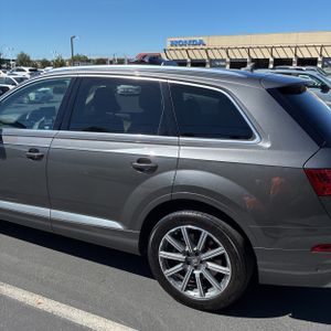 AUDI Q7 55 PREMIUM - 6